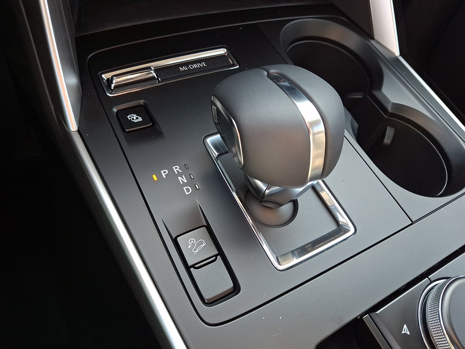 2026 Mazda Mazda CX-70 Plug-In Hybrid SC