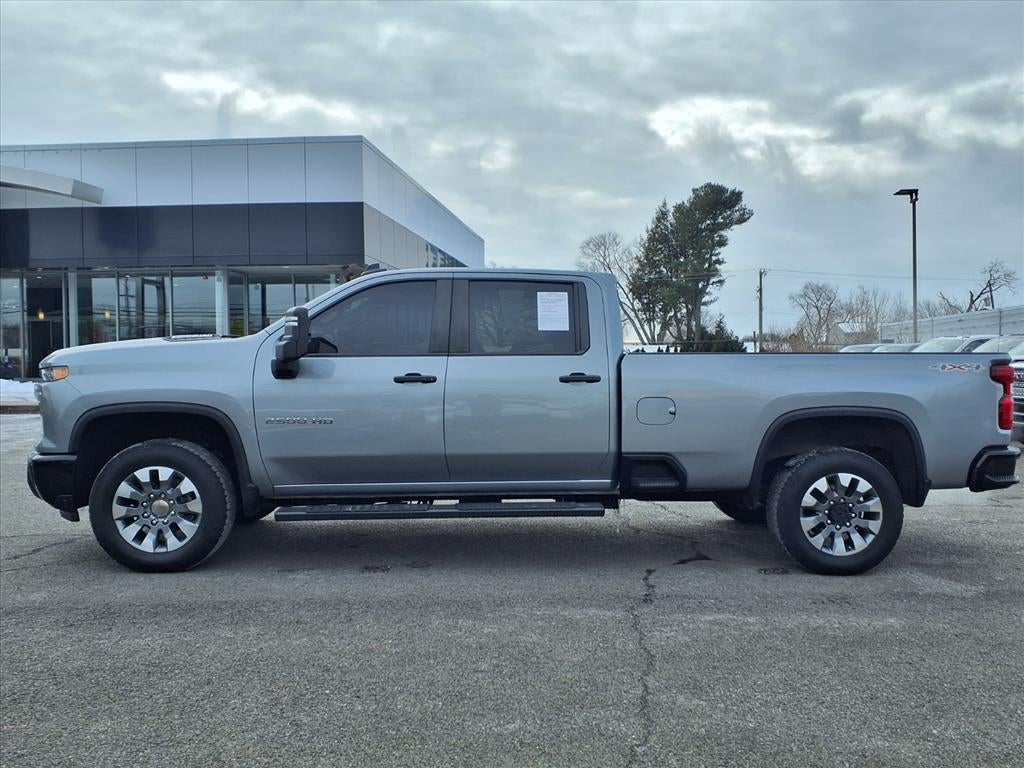 2024 Chevrolet Silverado 2500 HD Custom