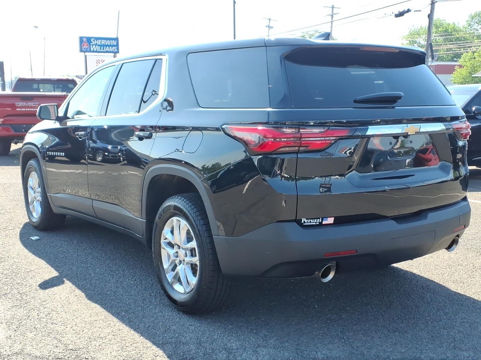 2023 Chevrolet Traverse LS
