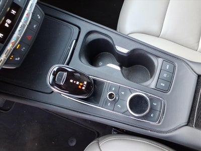 2022 Cadillac XT4 Premium Luxury