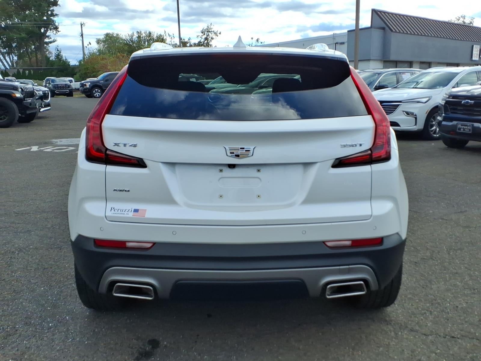 2021 Cadillac XT4 AWD Premium Luxury