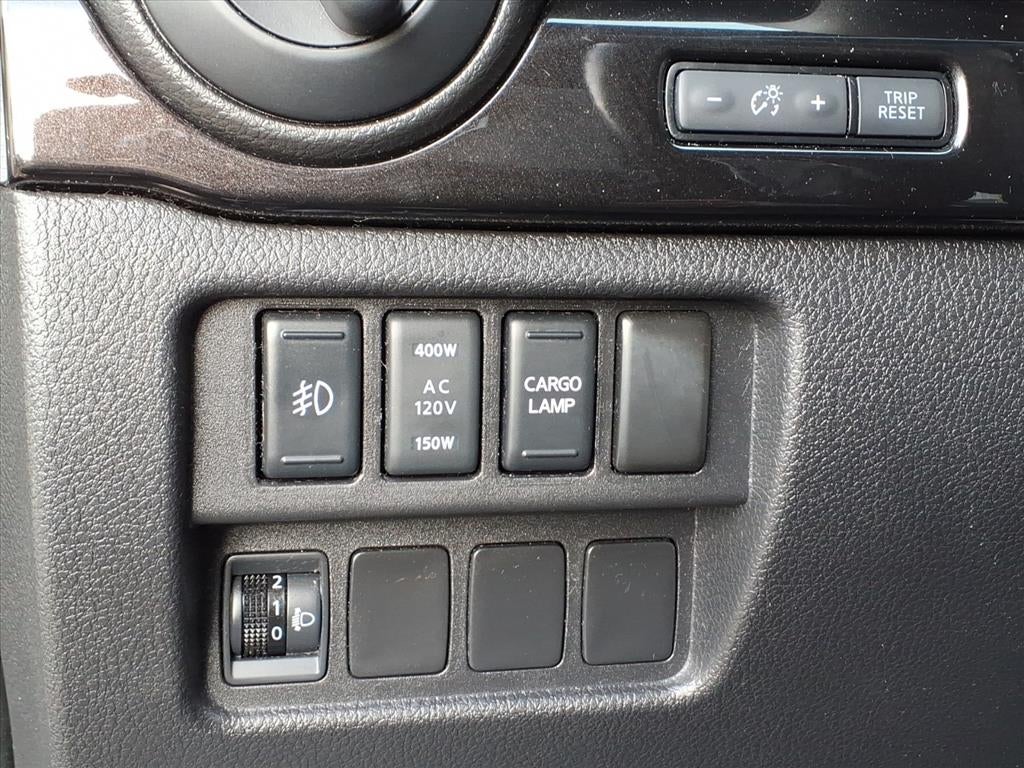 2018 Nissan Titan SV