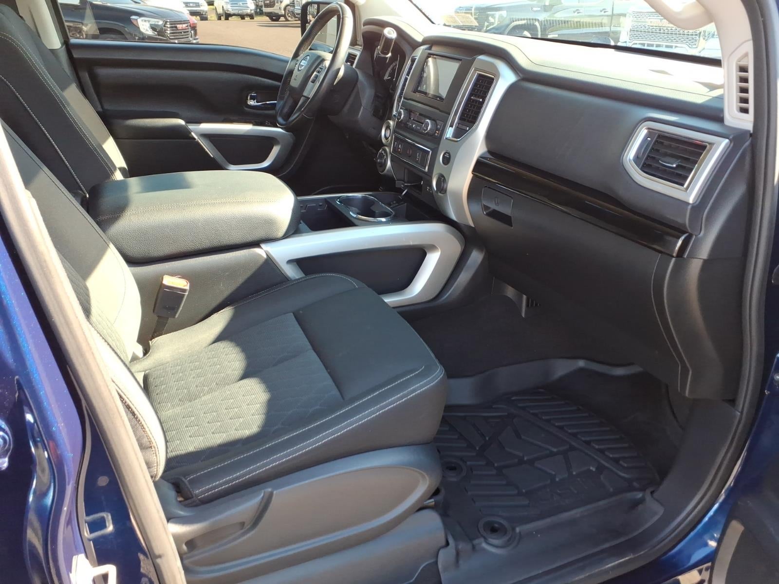 2019 Nissan Titan SV