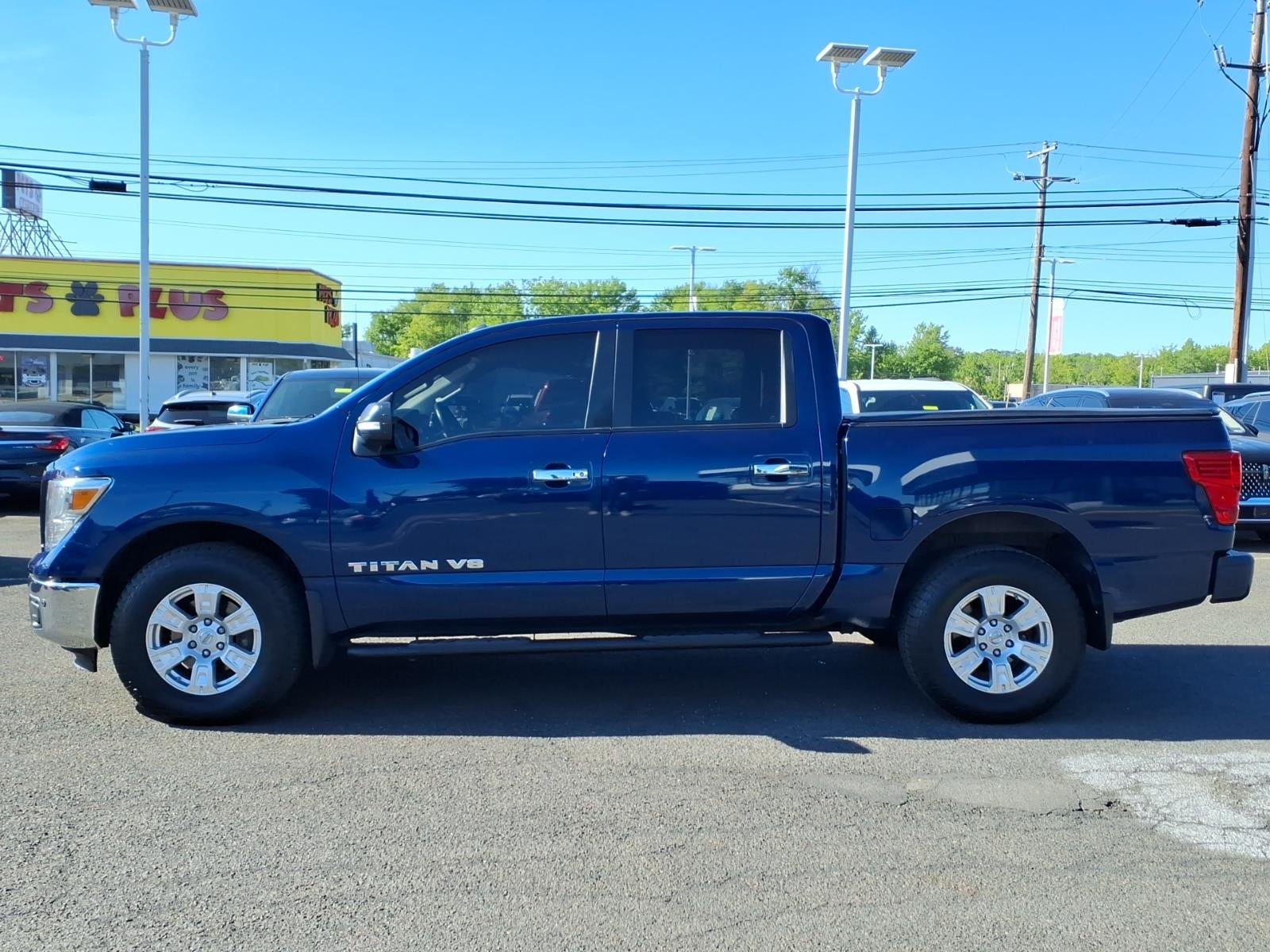 2019 Nissan Titan SV