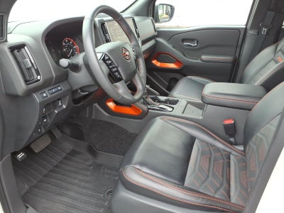 2025 Nissan Frontier Crew Cab PRO-4X 4x4