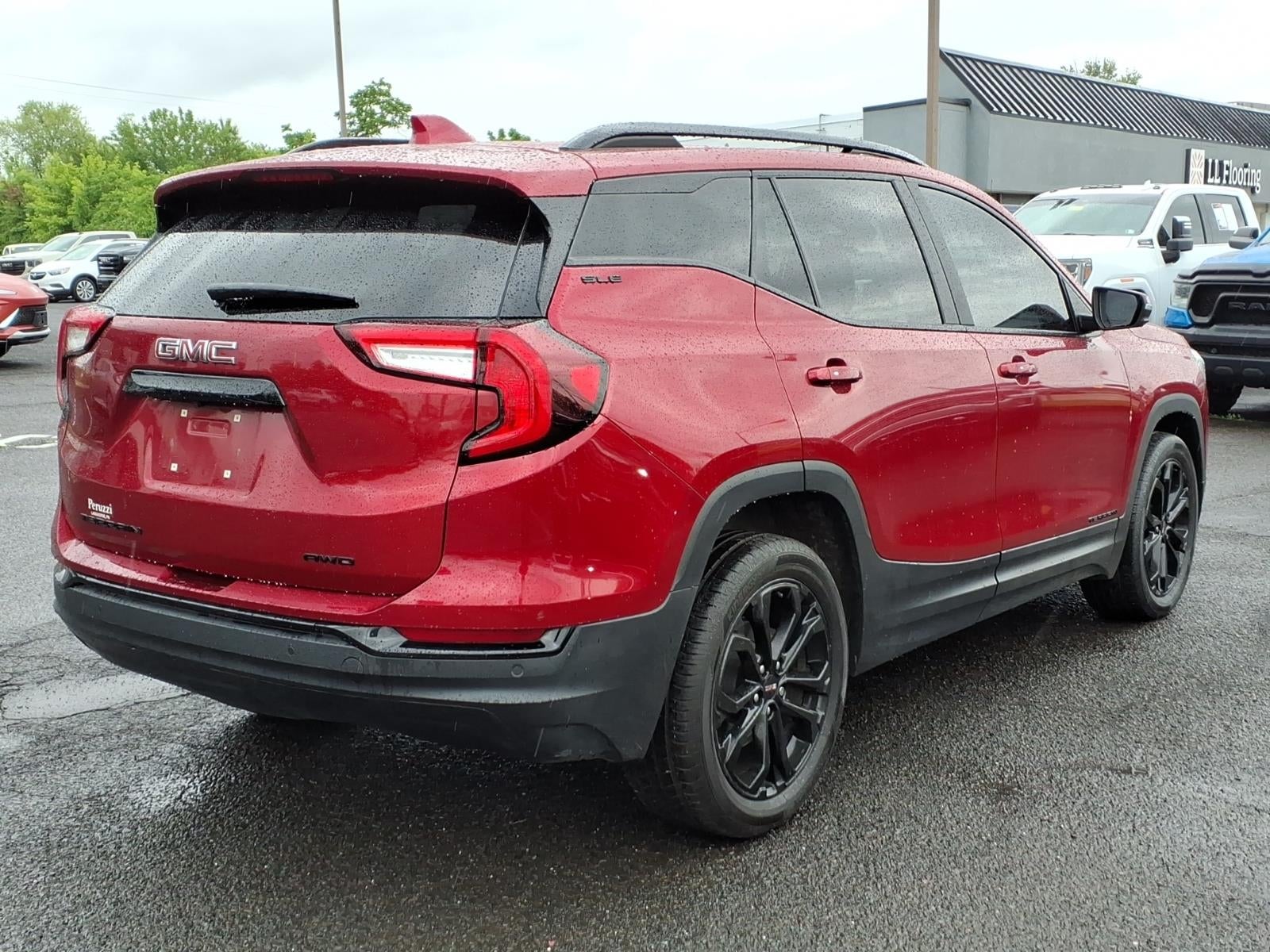 2022 GMC Terrain SLE