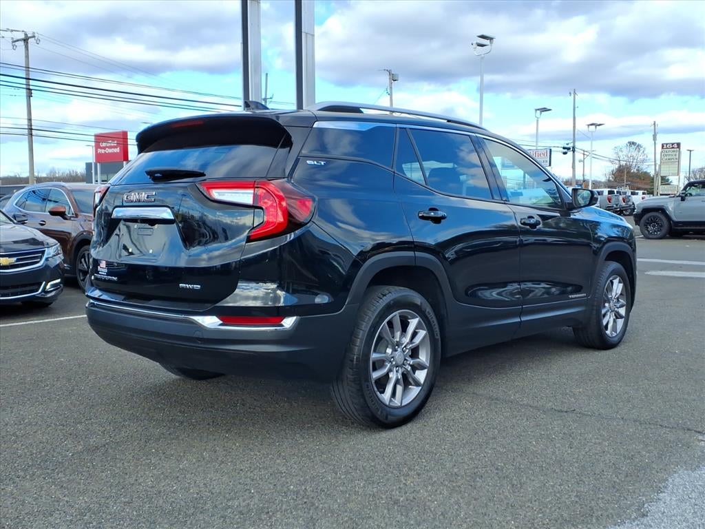 2022 GMC Terrain SLT