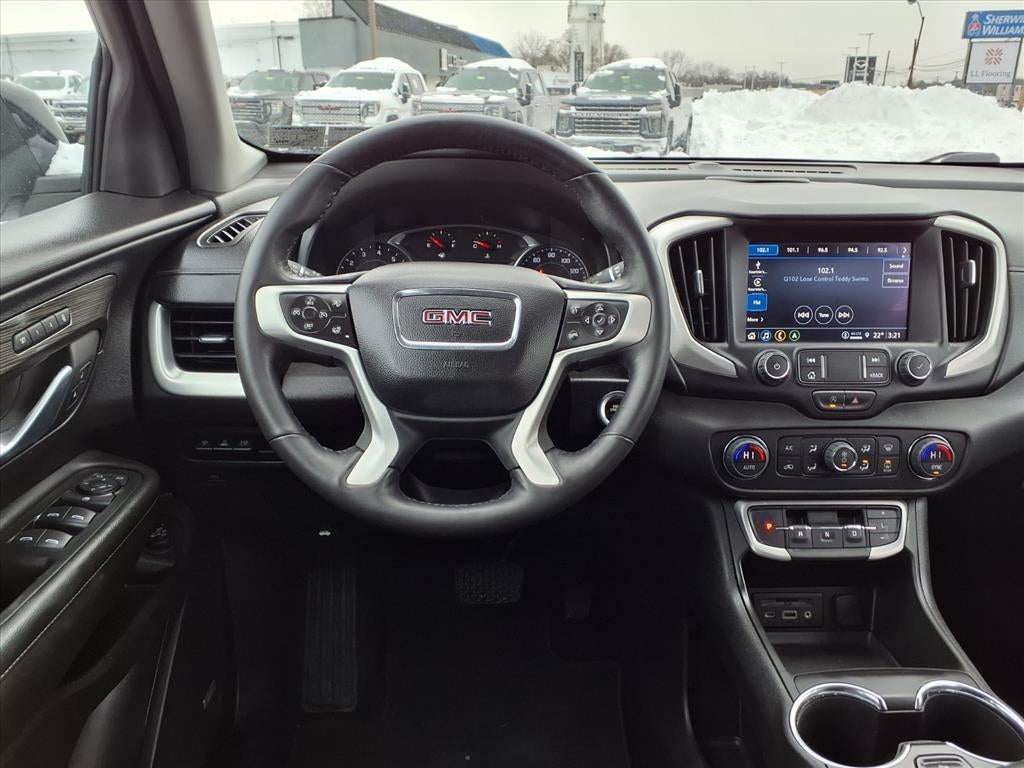 2022 GMC Terrain SLT