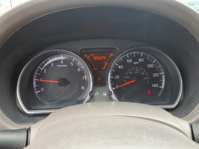 2014 Nissan Versa SV