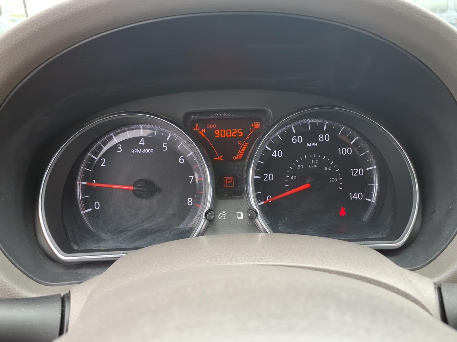 2014 Nissan Versa SV