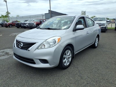 2014 Nissan Versa SV