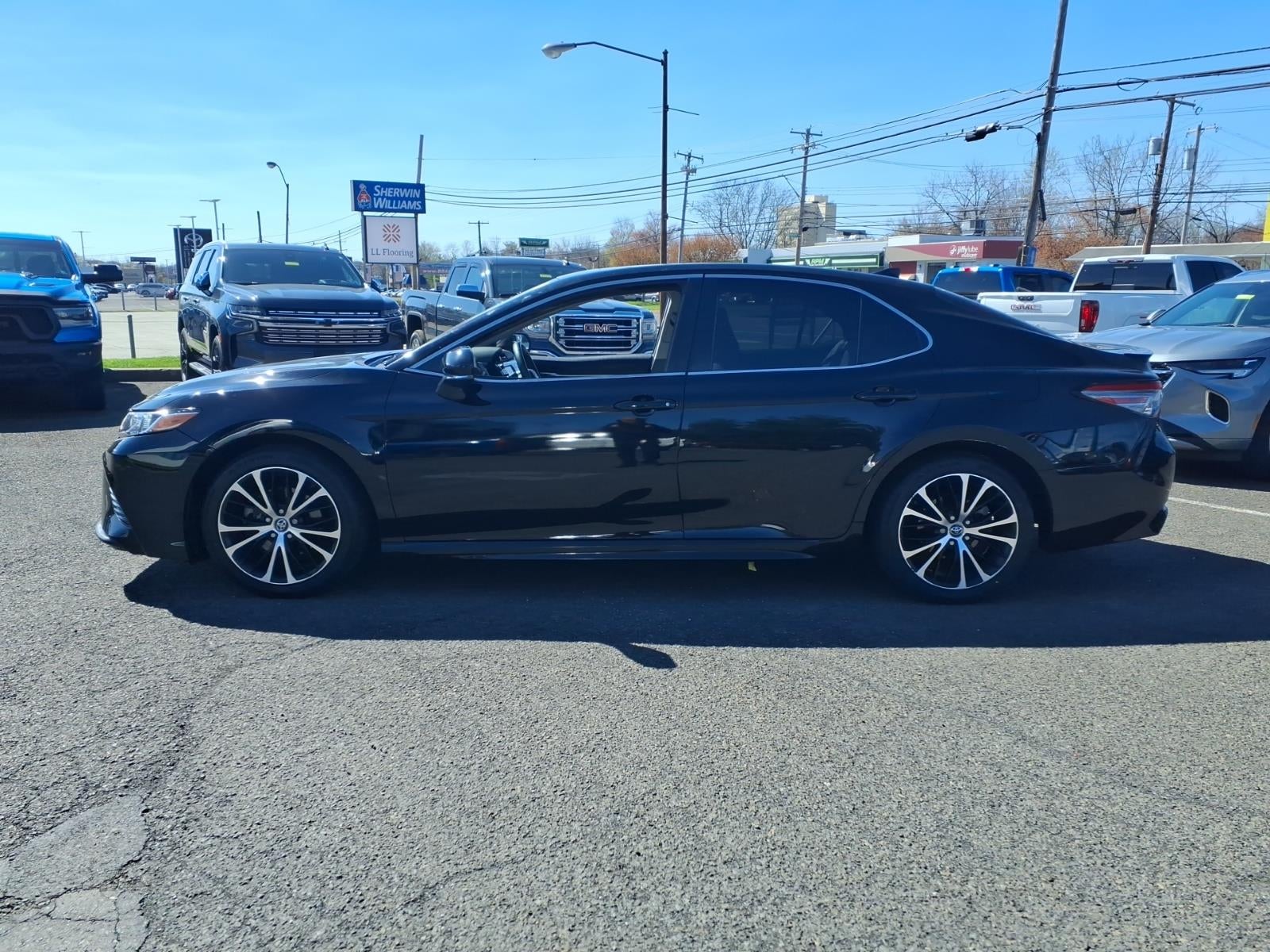 2019 Toyota Camry LE