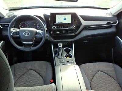 2024 Toyota Highlander LE