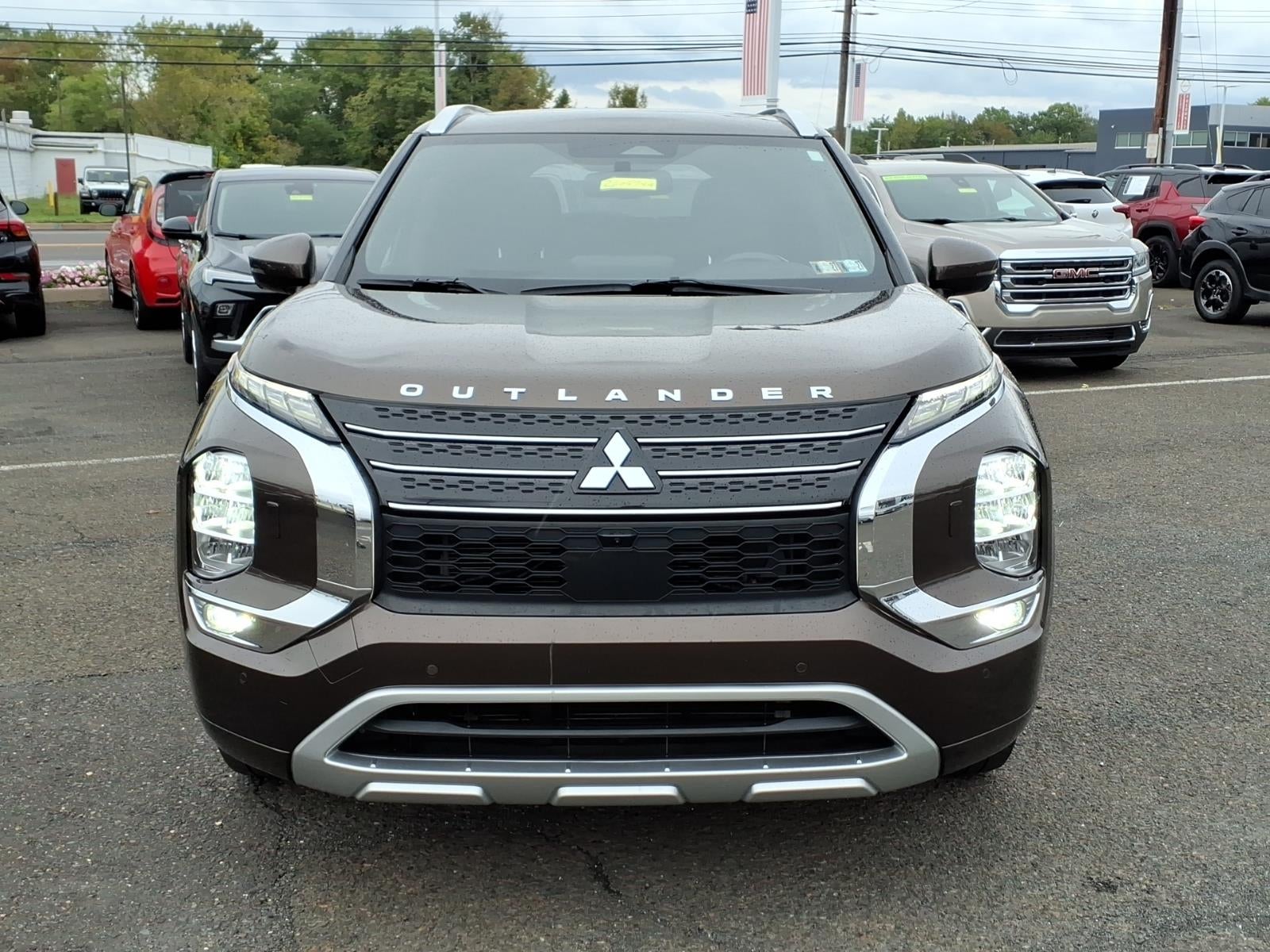 2022 Mitsubishi Outlander SEL