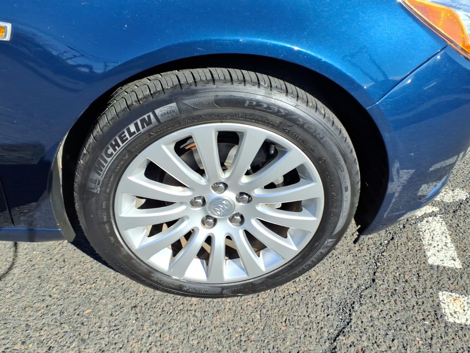 2011 Buick Regal CXL RL1