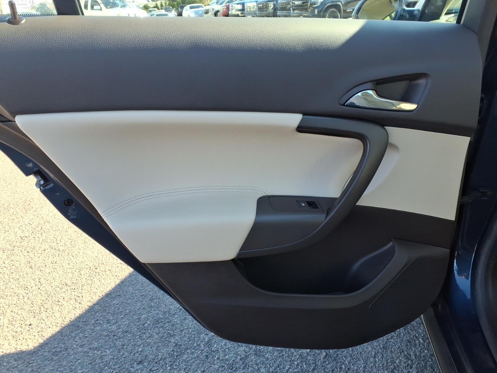 2011 Buick Regal CXL RL1