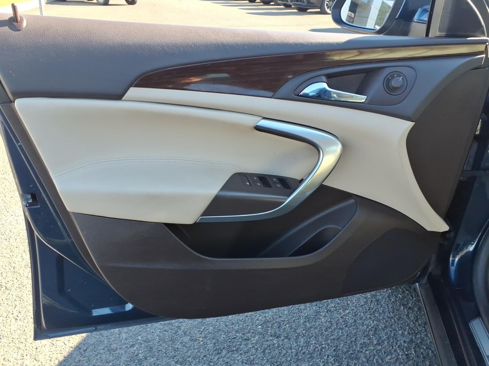 2011 Buick Regal CXL RL1