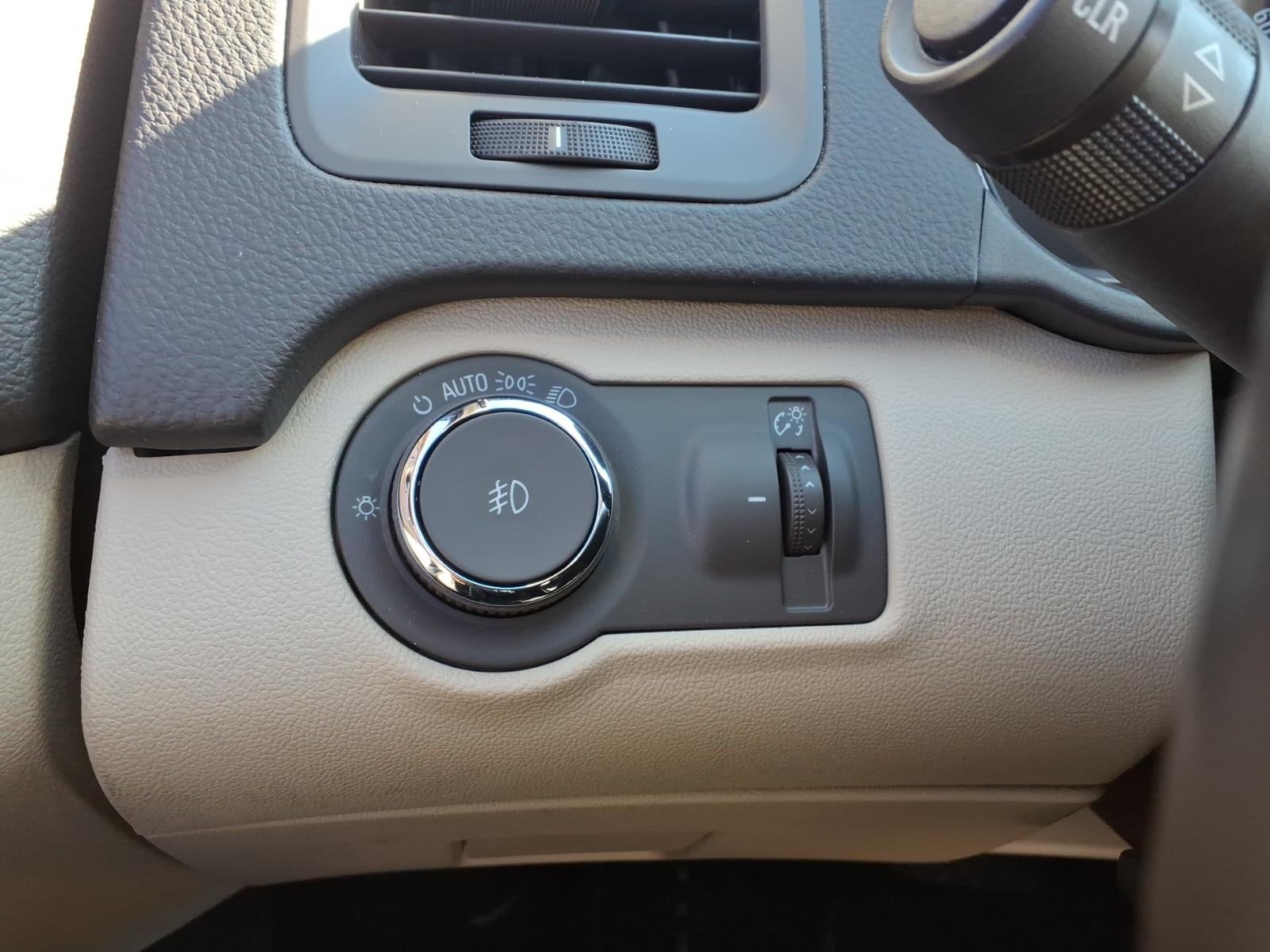 2011 Buick Regal CXL RL1